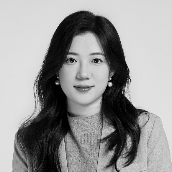 Photograph of Xin Tong